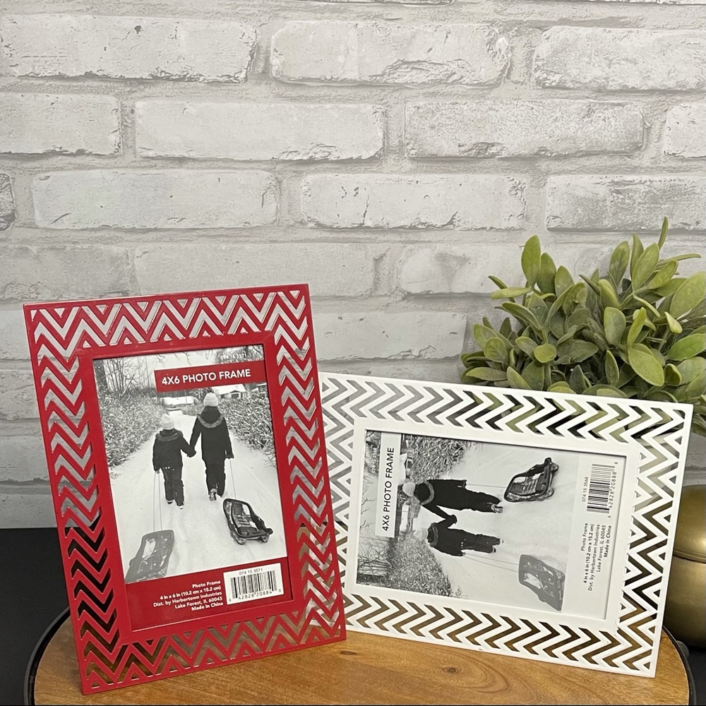 Zig Zag Photo Frames- Set of 2